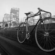 велосипед в городе