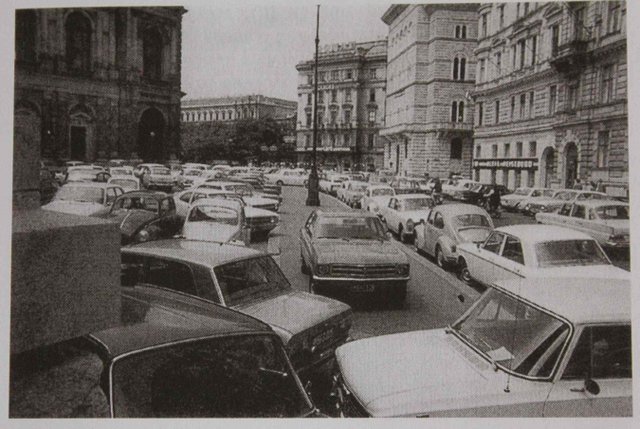 автомобили на улицах Вены